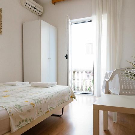 Guest House Heart Of Budva Exterior photo