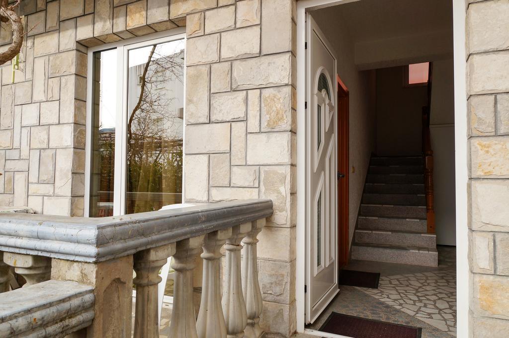 Guest House Heart Of Budva Exterior photo