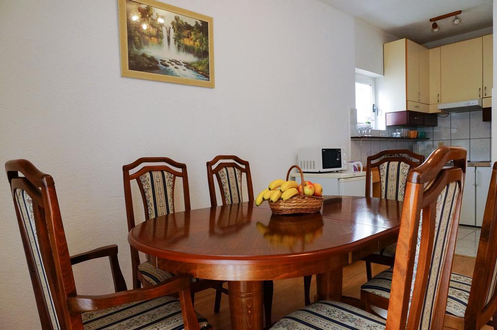 Guest House Heart Of Budva Exterior photo